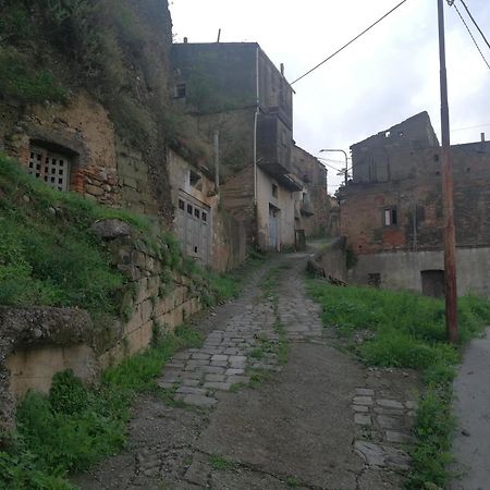 Casa Vacanze Isabella Aliano Luaran gambar