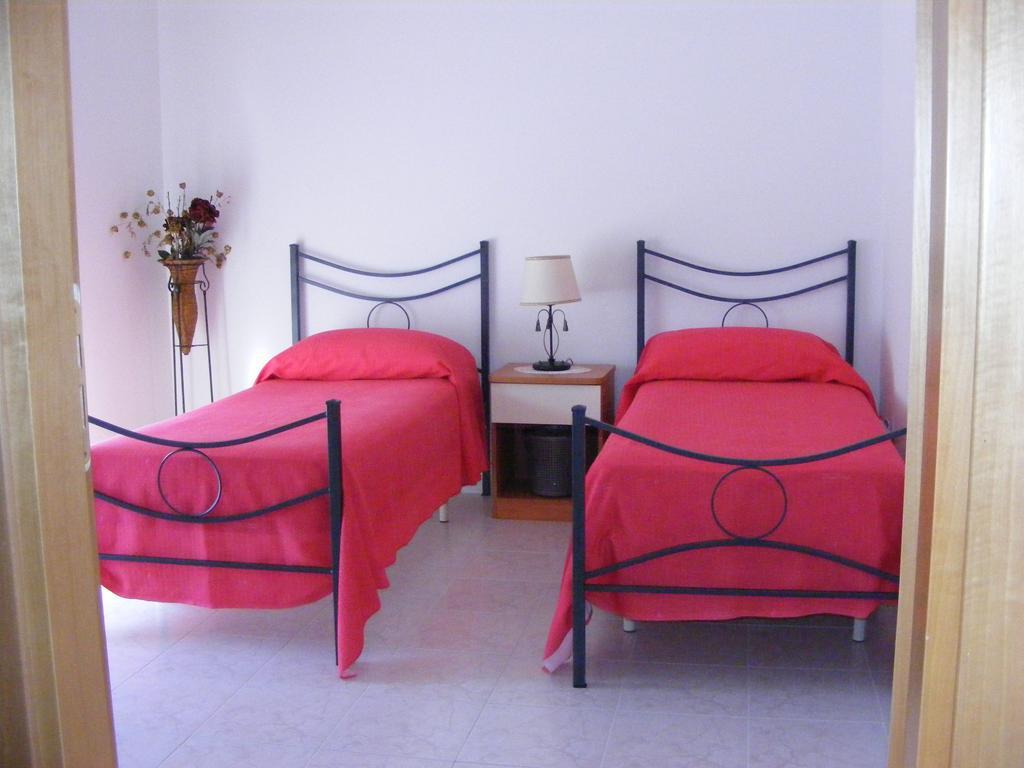 Casa Vacanze Isabella Aliano Luaran gambar